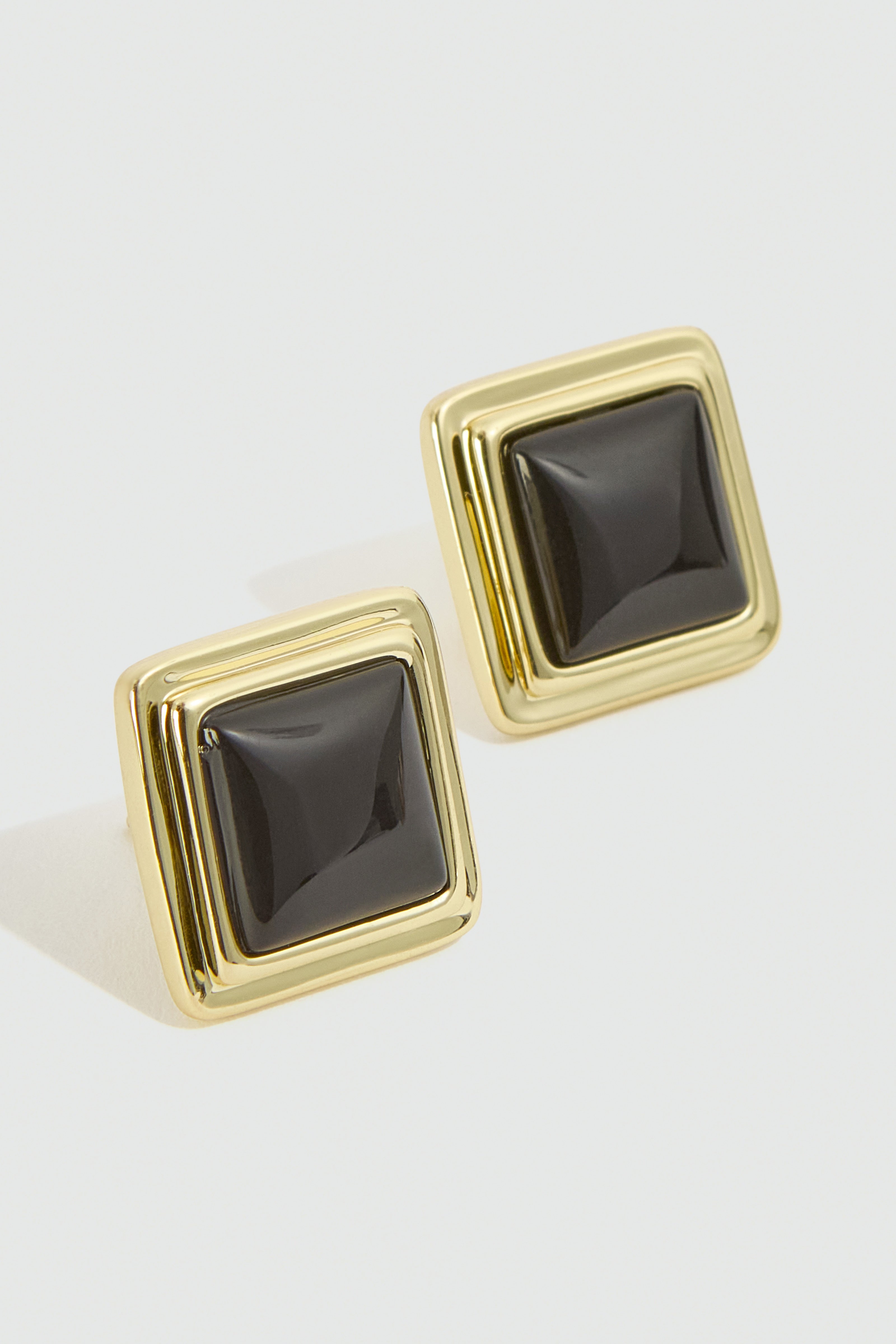 Liviana Conti Veda boucles d'oreilles or cabochon noir