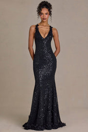 Oh Polly Embellished Plunge Gown robe noire sequins fleurs