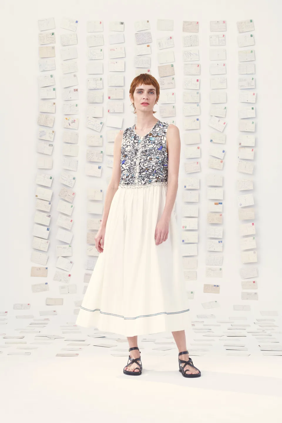 Mii en carte postale Ilana Les Cyclades robe perles verre
