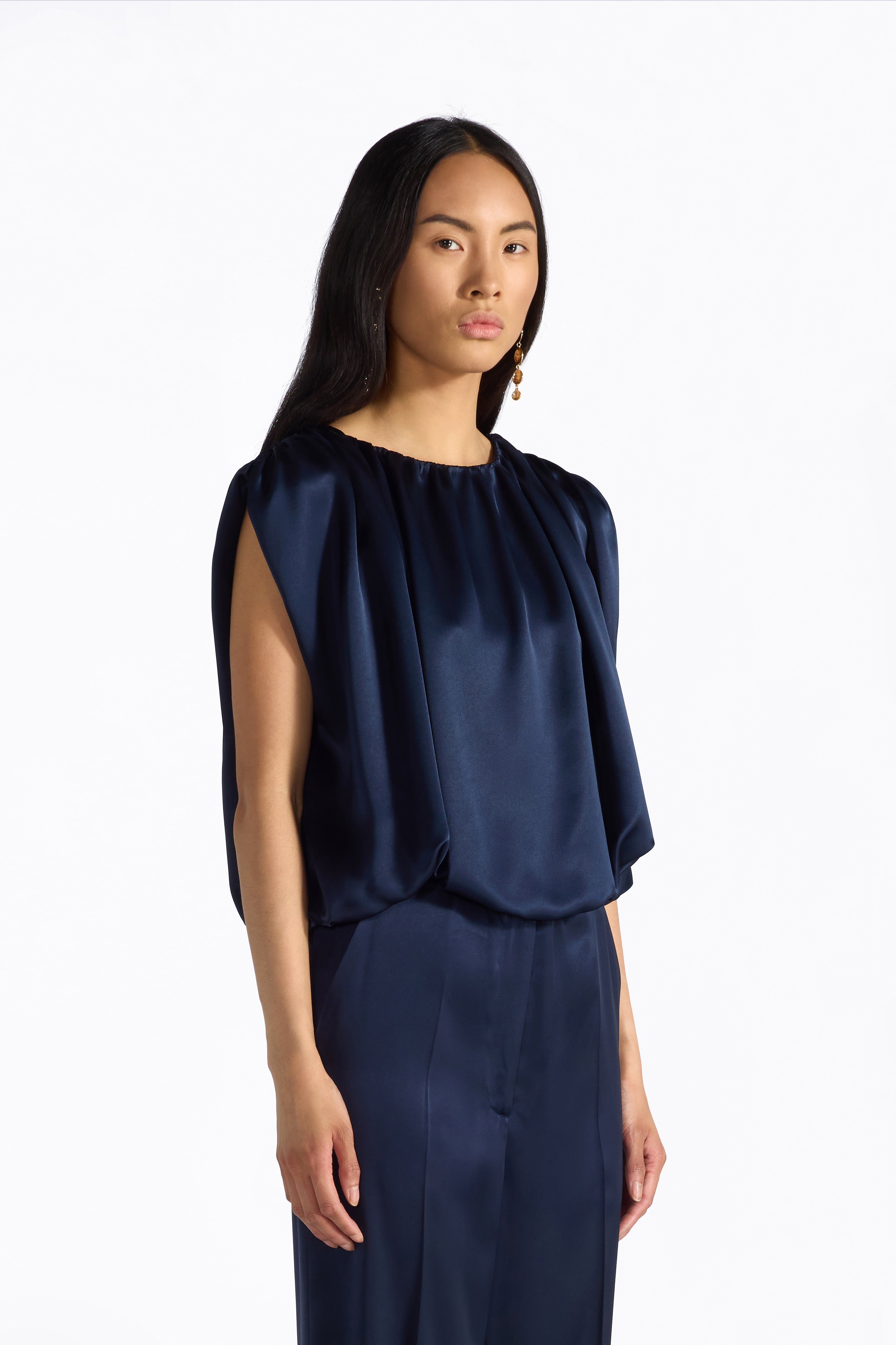 Liviana Conti Ela blouse satin liquide notte 40 drapée