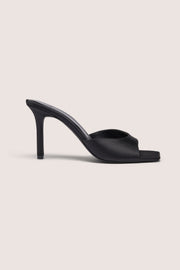 Oh Polly Gallie mules satin noires talon 8 cm
