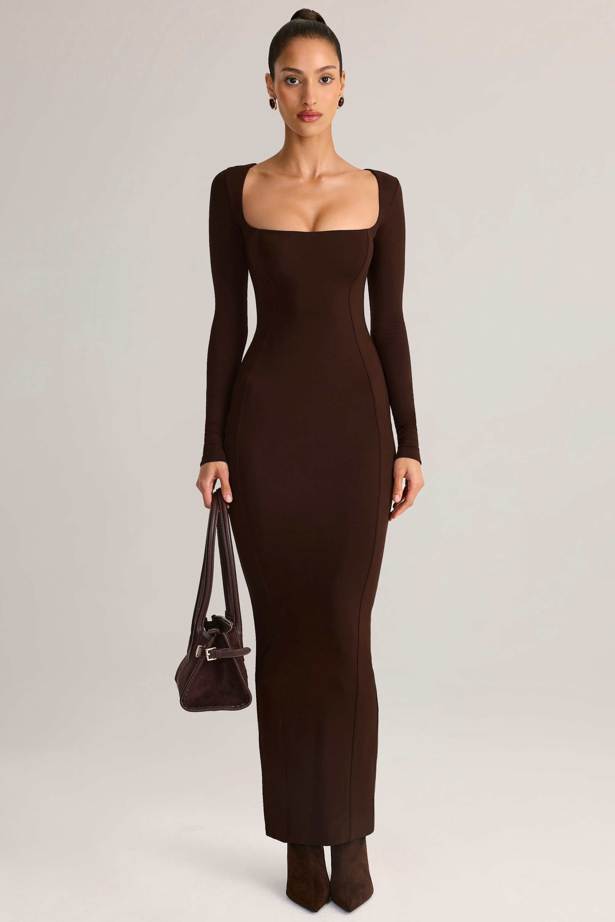 Oh Polly Lux robe longue marron col carré moulante