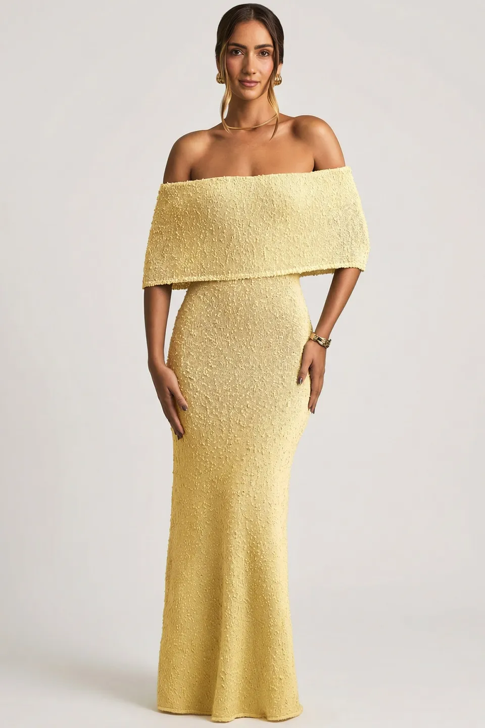 Oh Polly Dresses Naia maxi robe jaune épaules dénudées