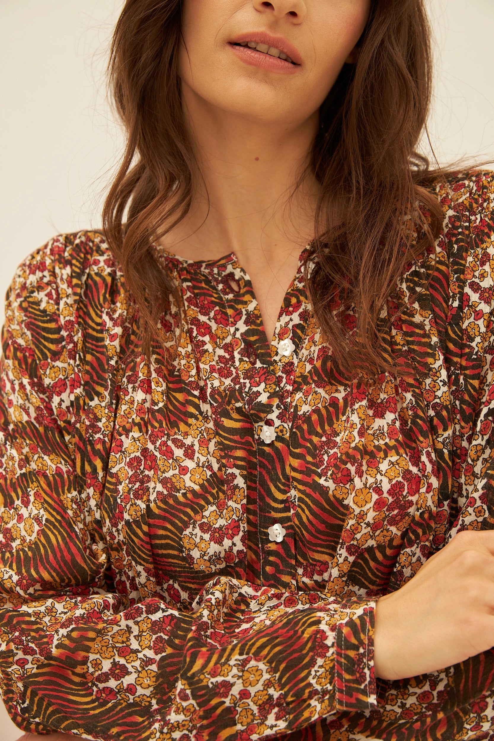 CHICOSOLEIL TOPS Chemise MIRANDA coton tiger and roses