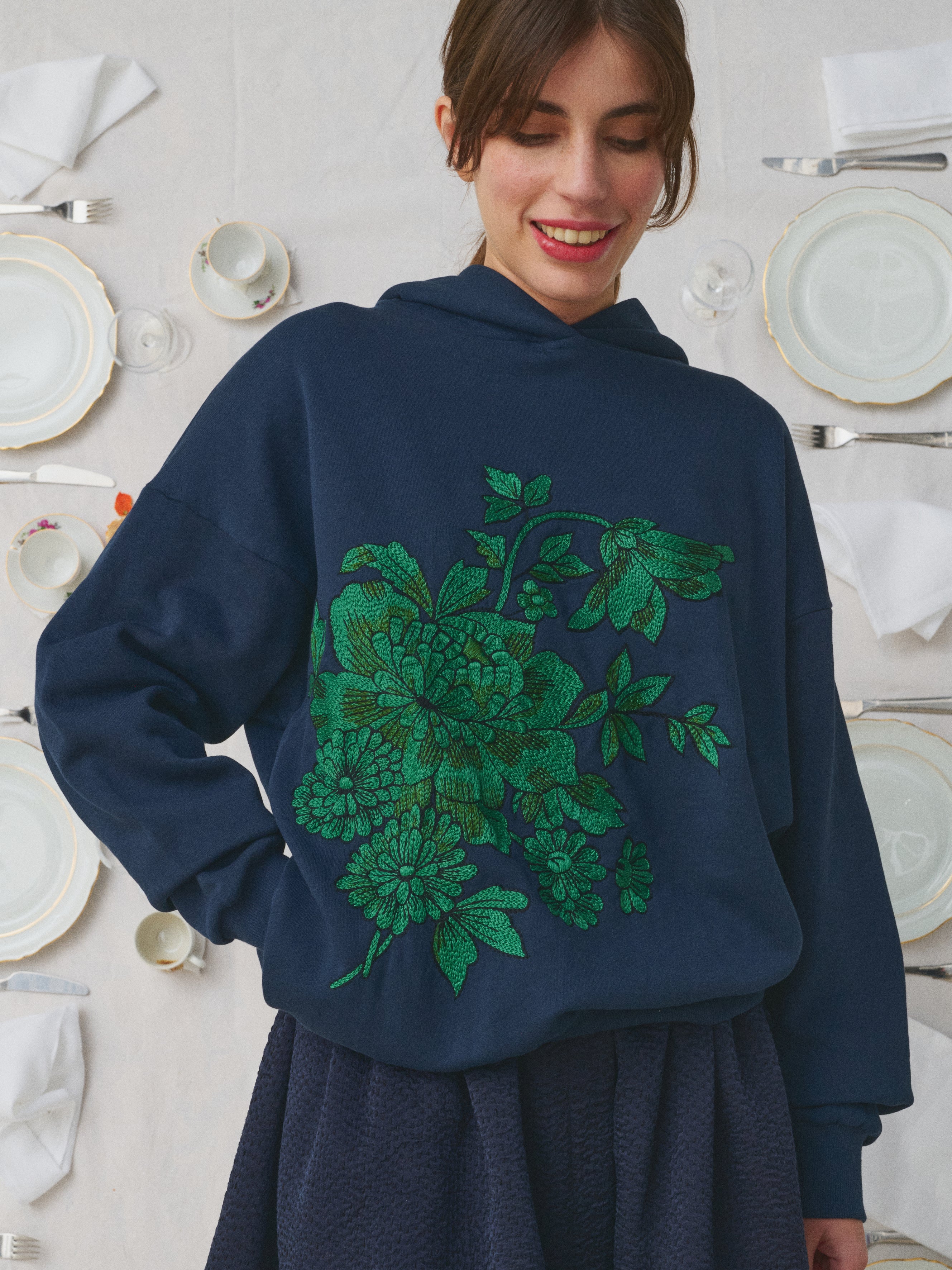 Mii à table Sweat Zao sweat La Vaisselle broderie main