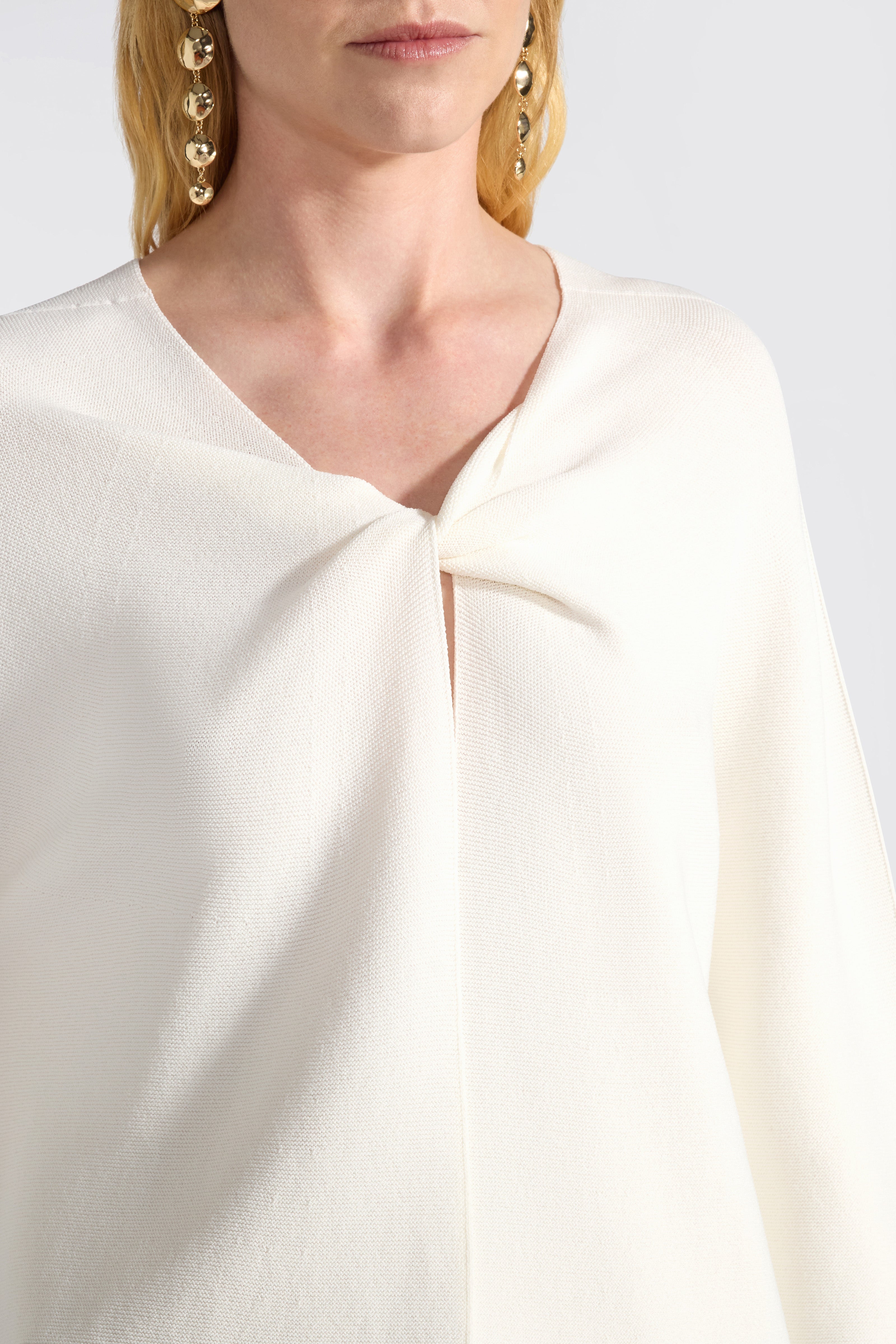 Liviana Conti Paula F6SA18 pull col V viscose noir