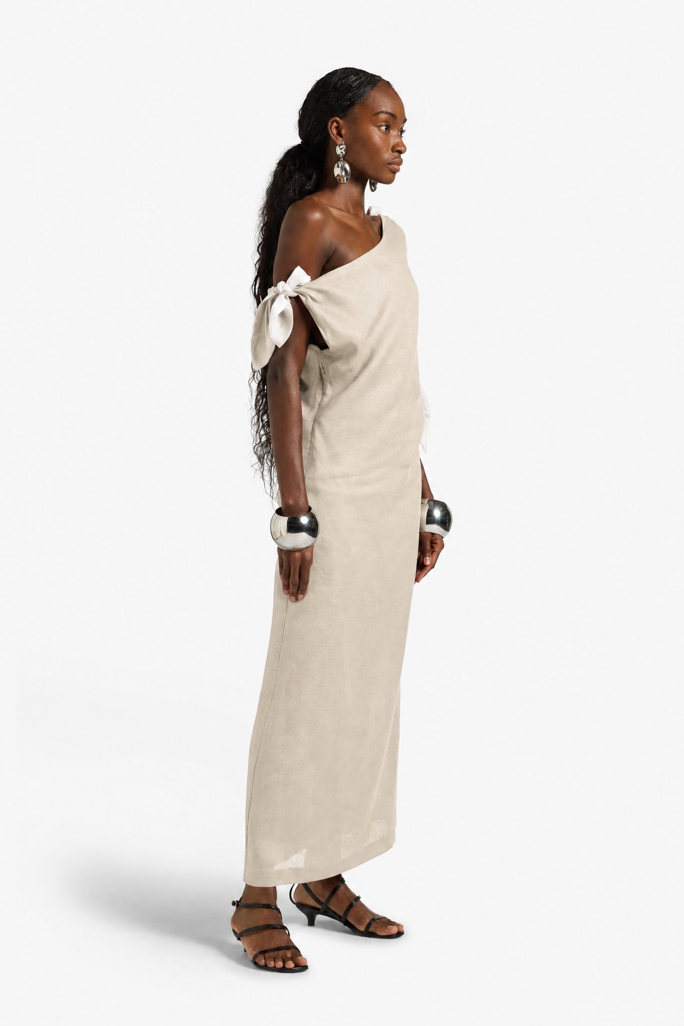 Liviana Conti Kendall robe lin terracotta nœuds