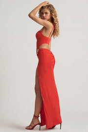 Oh Polly Imara robe maxi rouge piment asymétrique fente