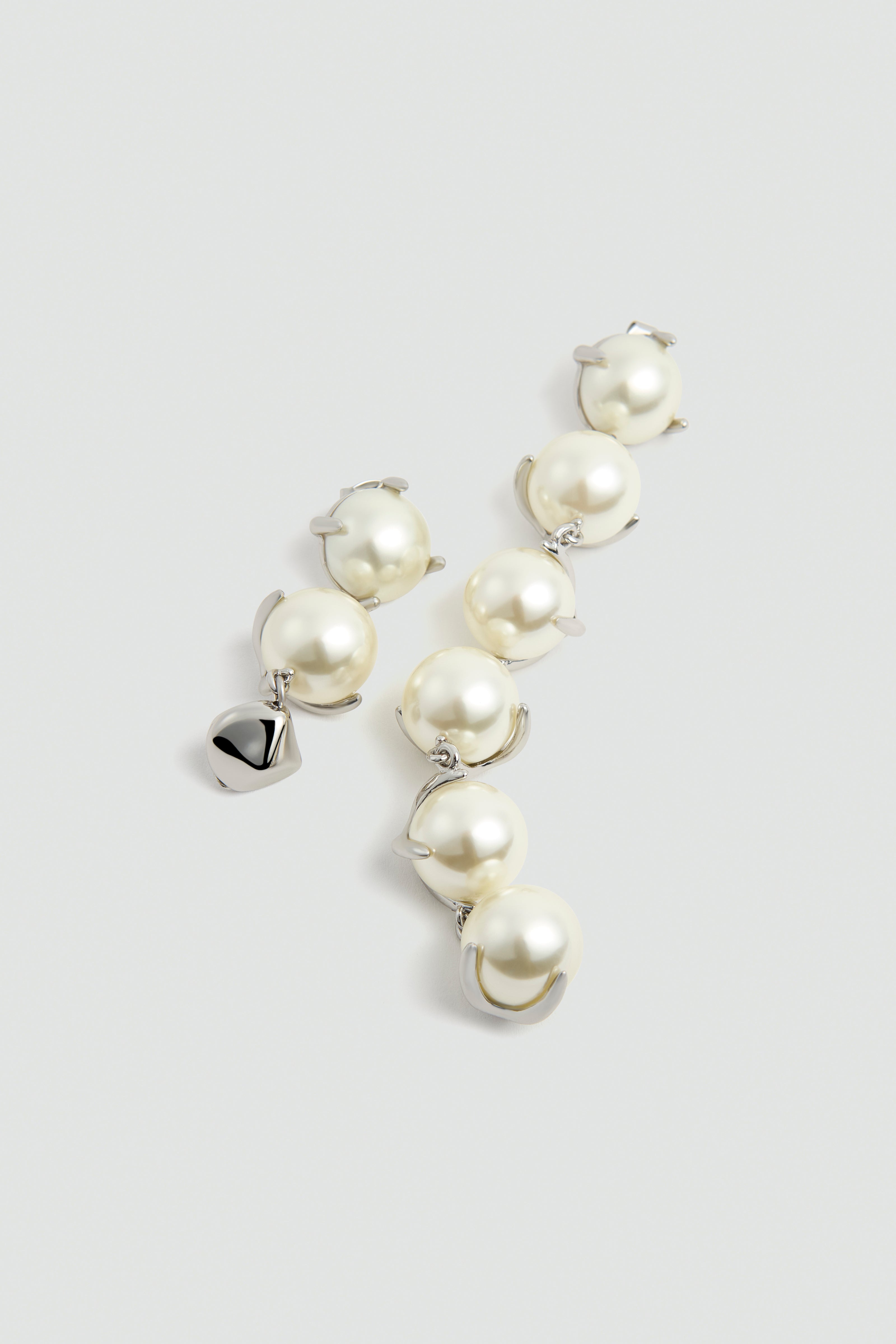 Liviana Conti Talitha boucles pendantes ivoire argent
