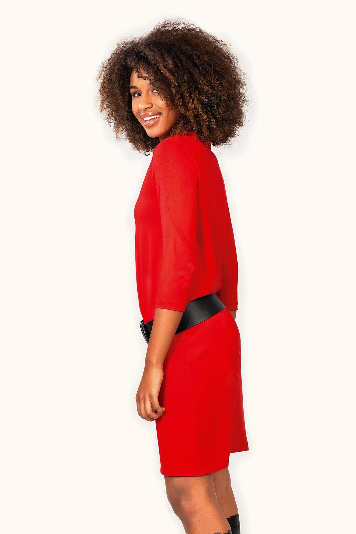 Thelma & Rose Tania robe courte chic noir 36