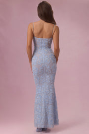 Oh Polly Valora robe maxi bleu ciel perles 3D col carré