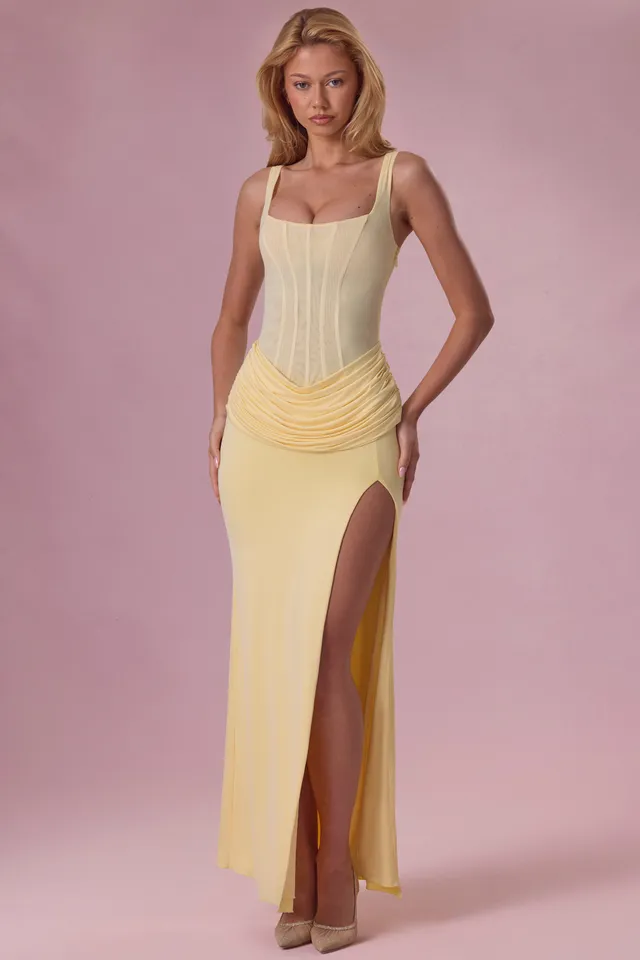 Oh Polly Rosina robe longue corset beurre fente cuisse