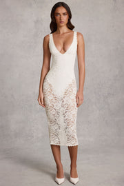 Oh Polly Caia Robe Midaxi Blanche Dentelle Décolleté Plongeant