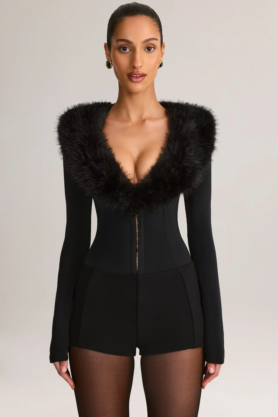 Oh Polly Nesta Combishort Noir Col Fourrure Plongeant