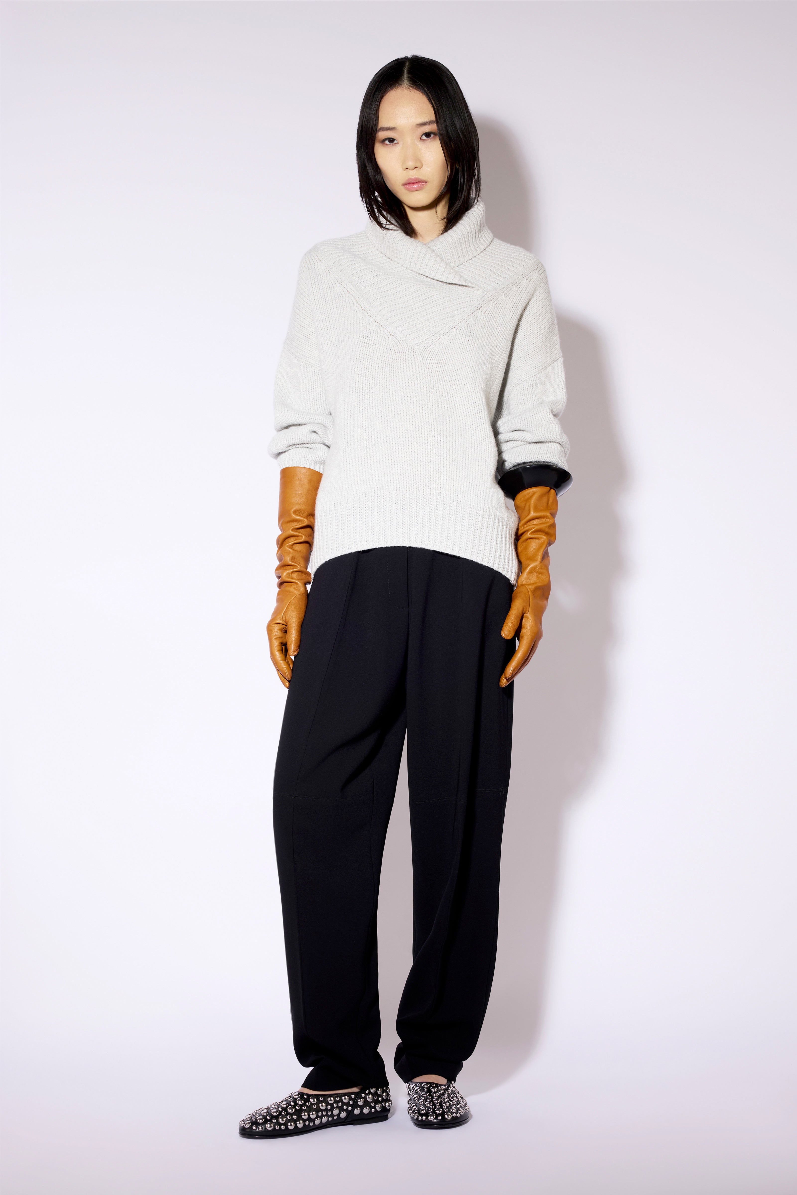 Liviana Conti Francine F6WC59 pull cachemire Noir oversize