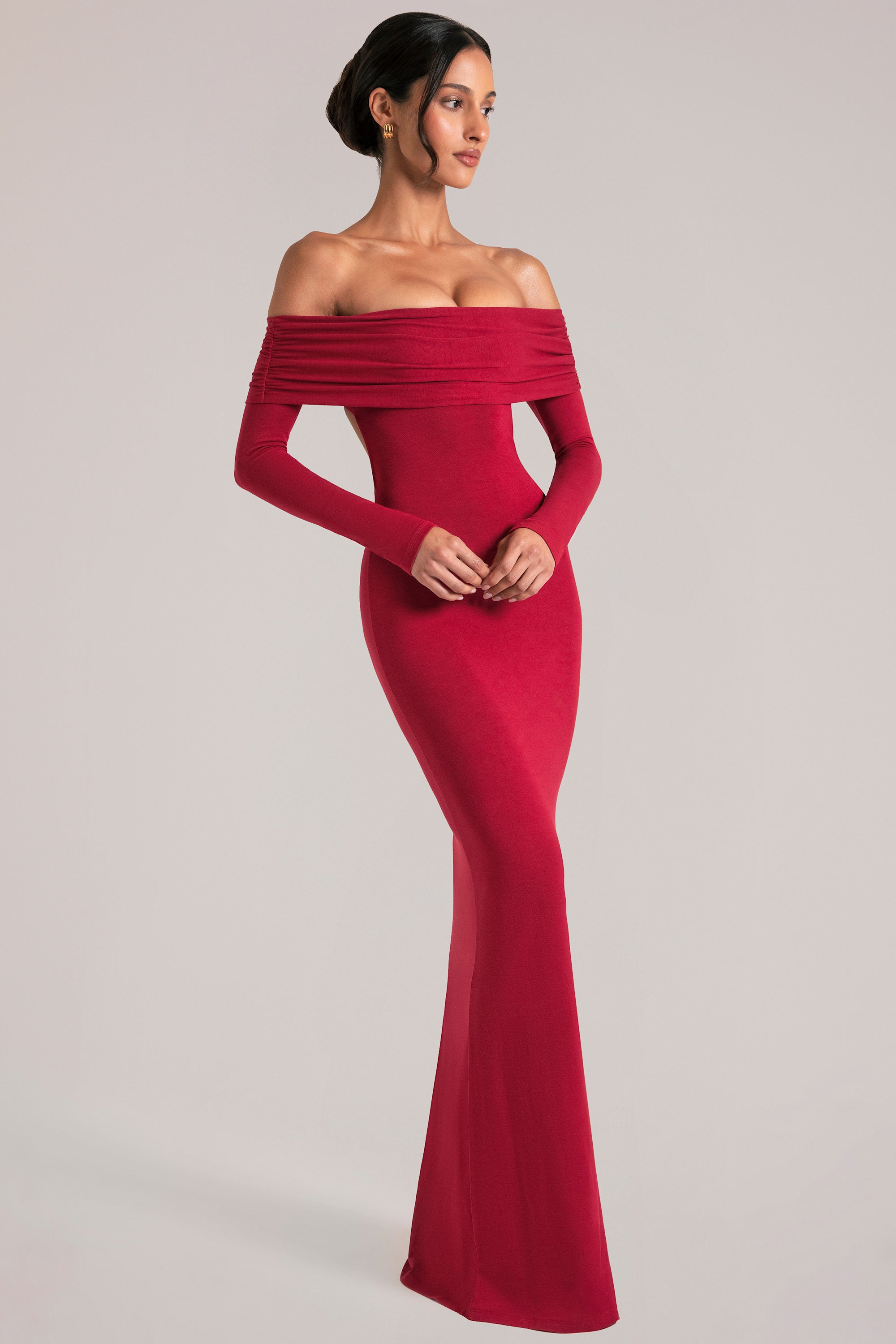 Oh Polly 15984 robe maxi rouge cerise épaules nues