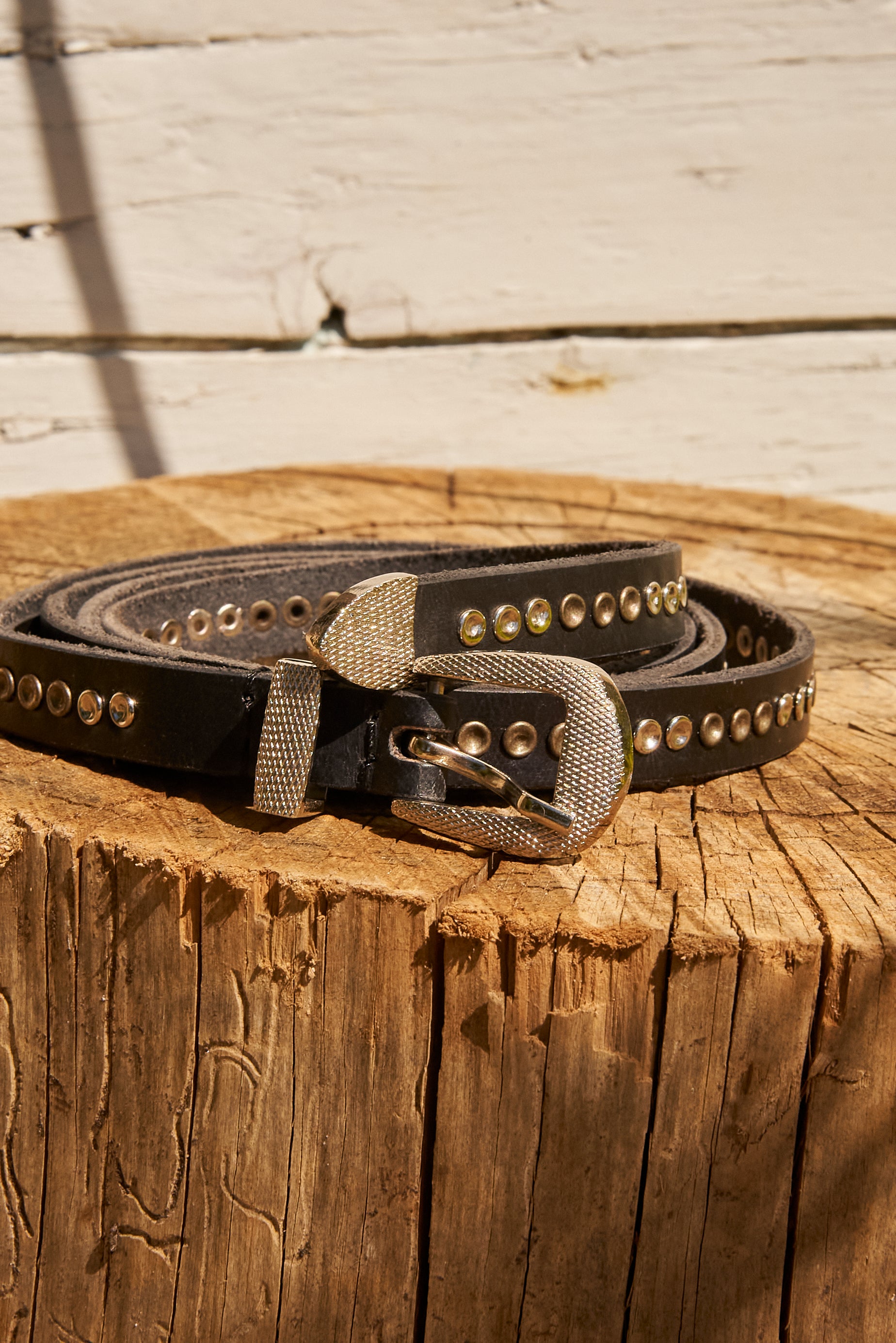 Chicosoleil Ceintures Boho ceinture noire cuir vachette