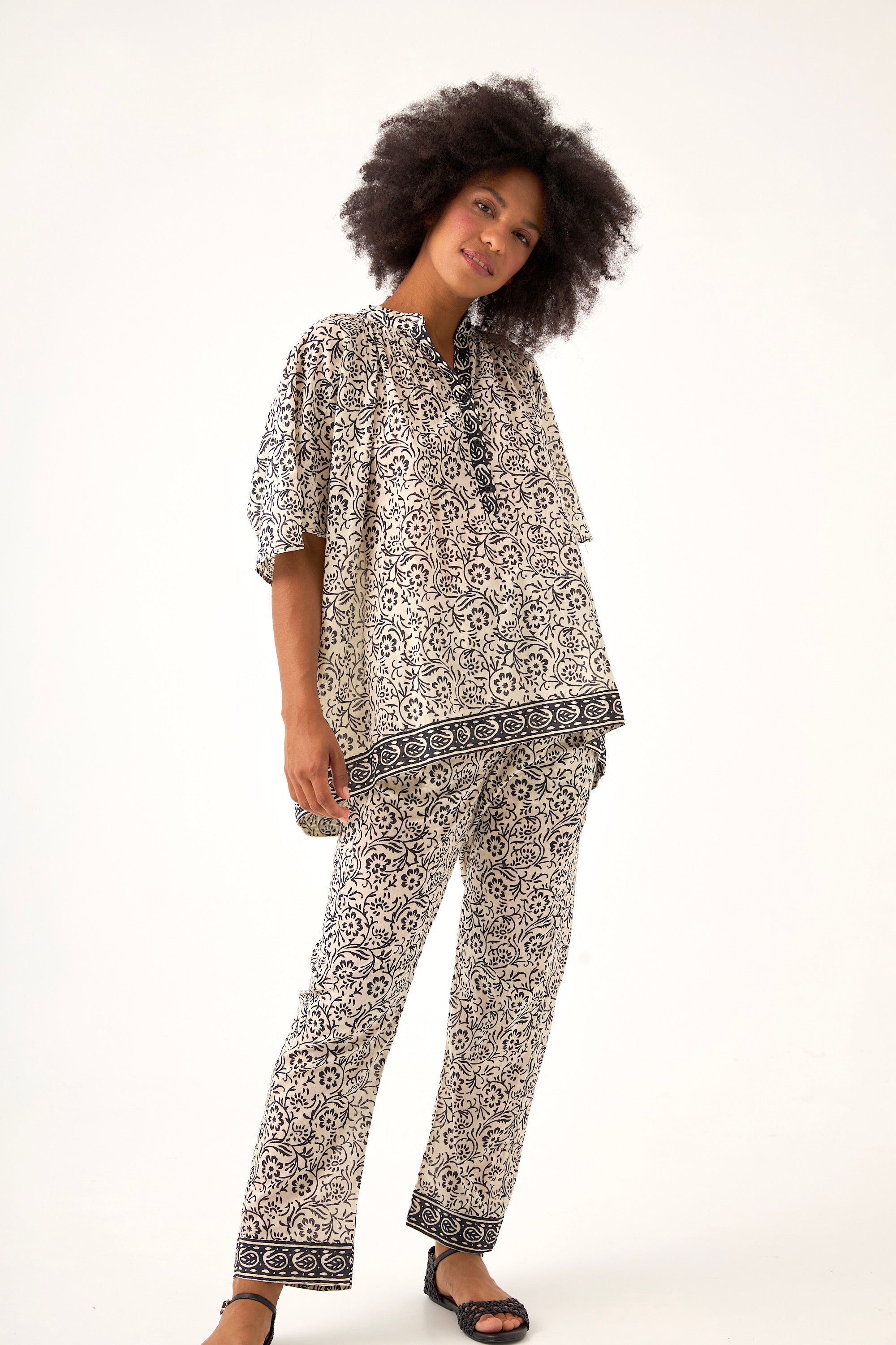 Chicosoleil Bernie pantalon fluide fleur de tiaré coton