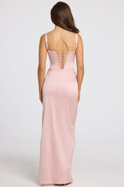Oh Polly Marleigh robe maxi rose blush satin fente