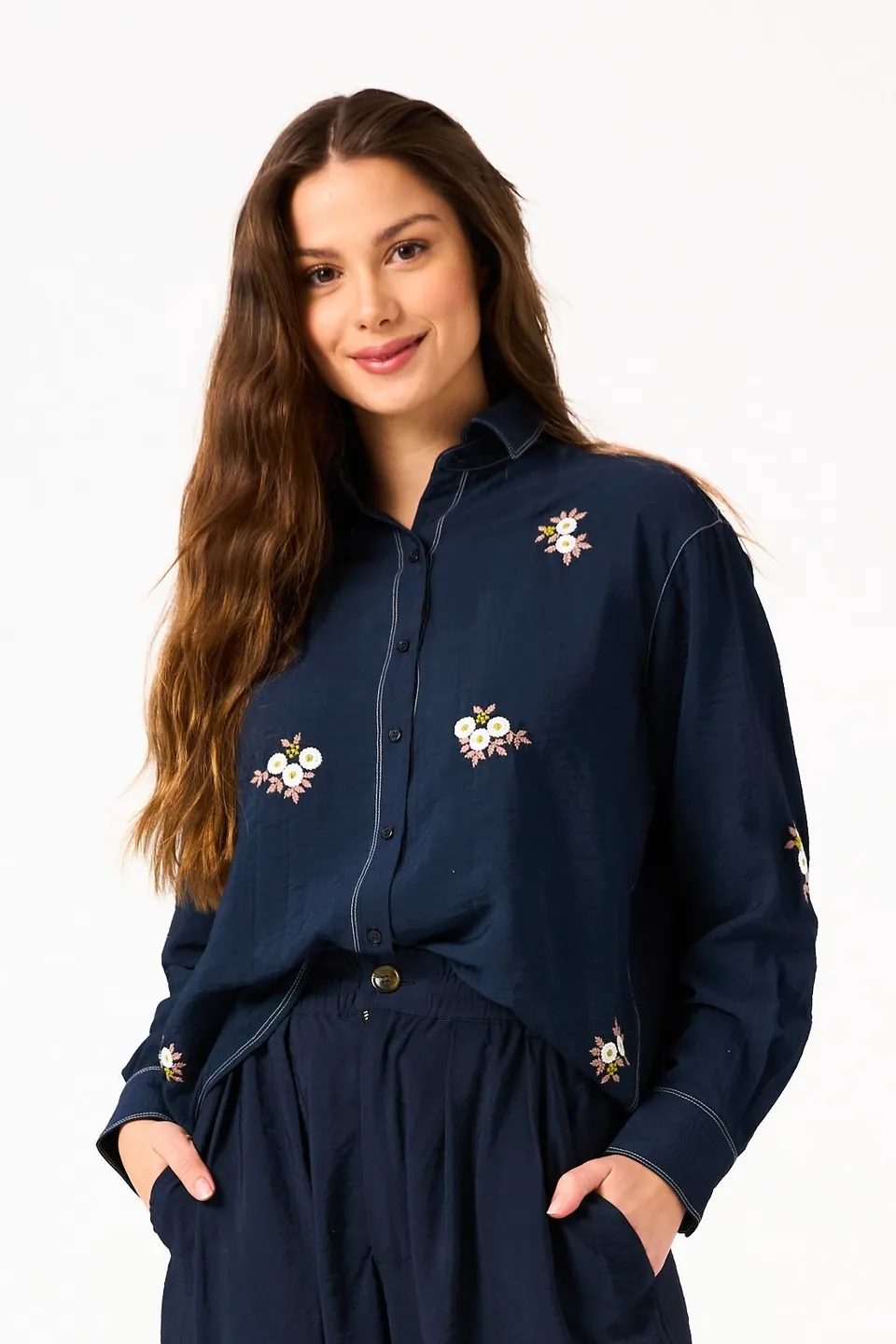 Chicosoleil Sally chemise viscose bleu indigo brodée