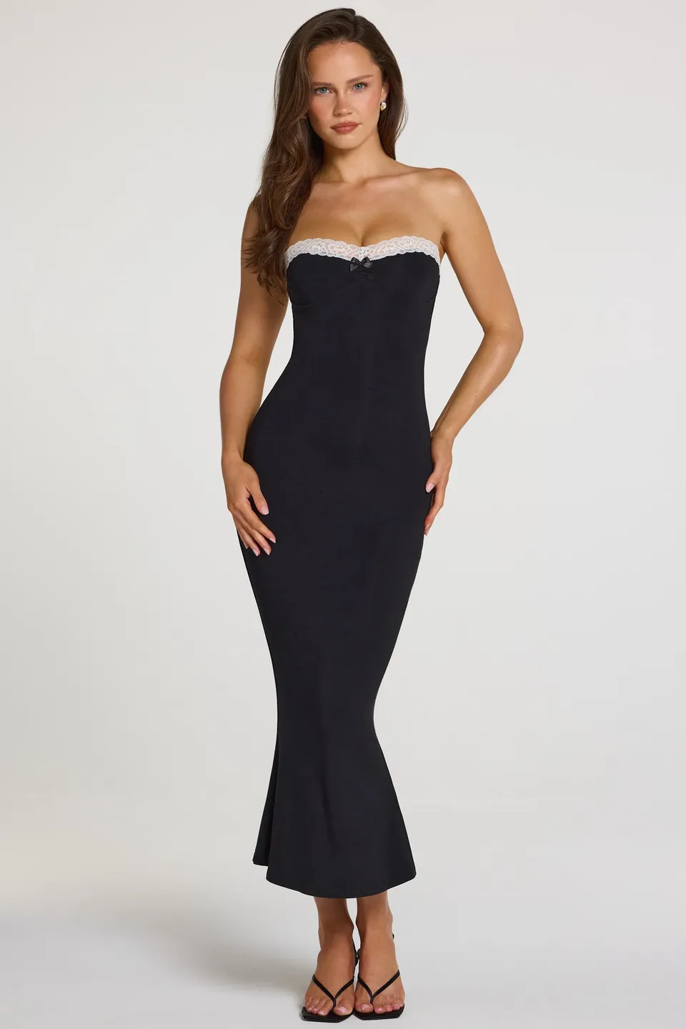 Oh Polly Winslet Robe Bustier Noir Dentelle Midaxi