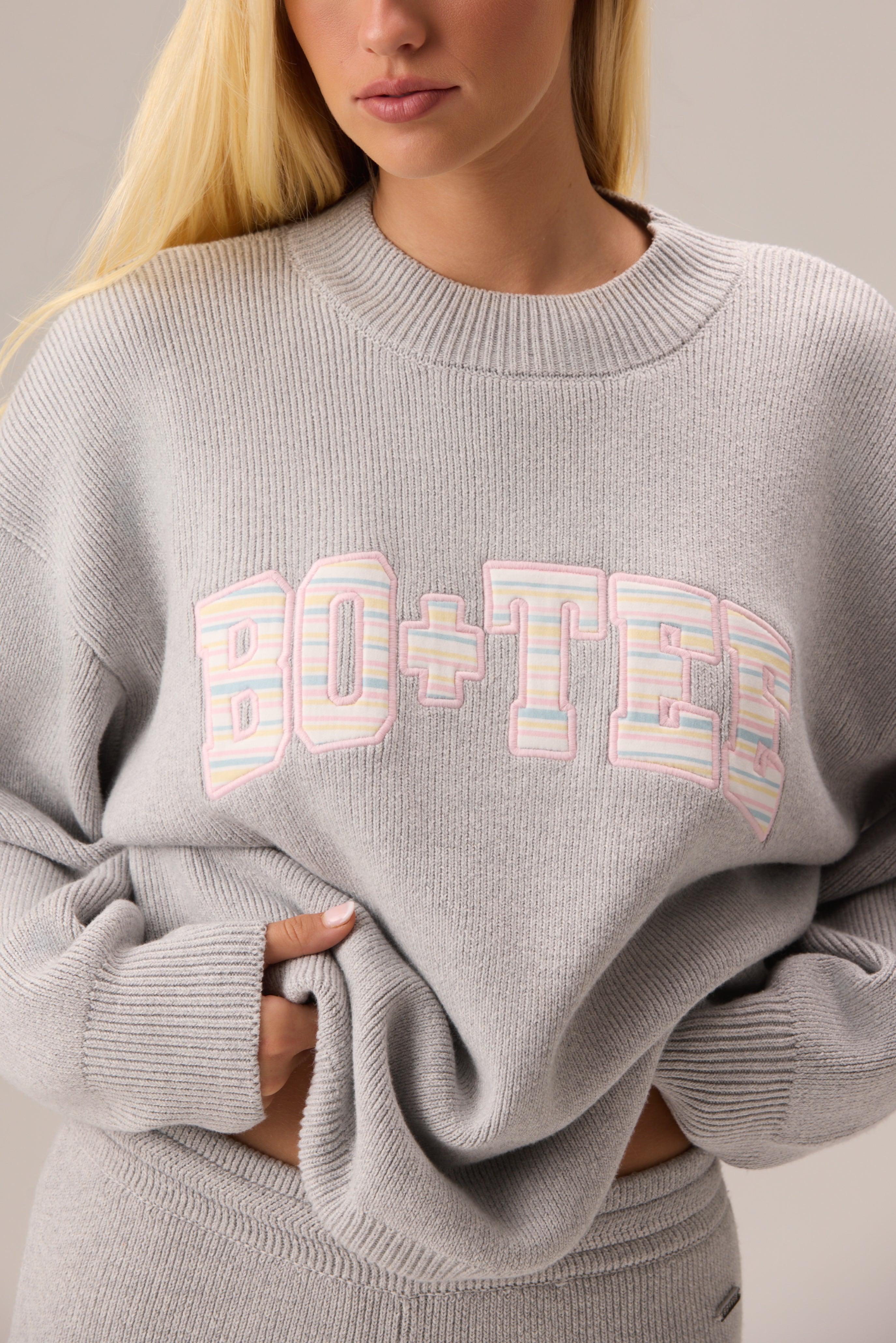 Oh Polly Bo+Tee pull oversize maille côtelée galet logo