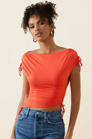 Oh Polly 11547 crop top rouge asymétrique dos drapé