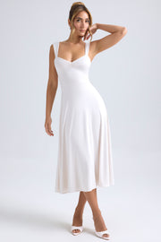Oh Polly Thandie robe midaxi ivoire col coeur