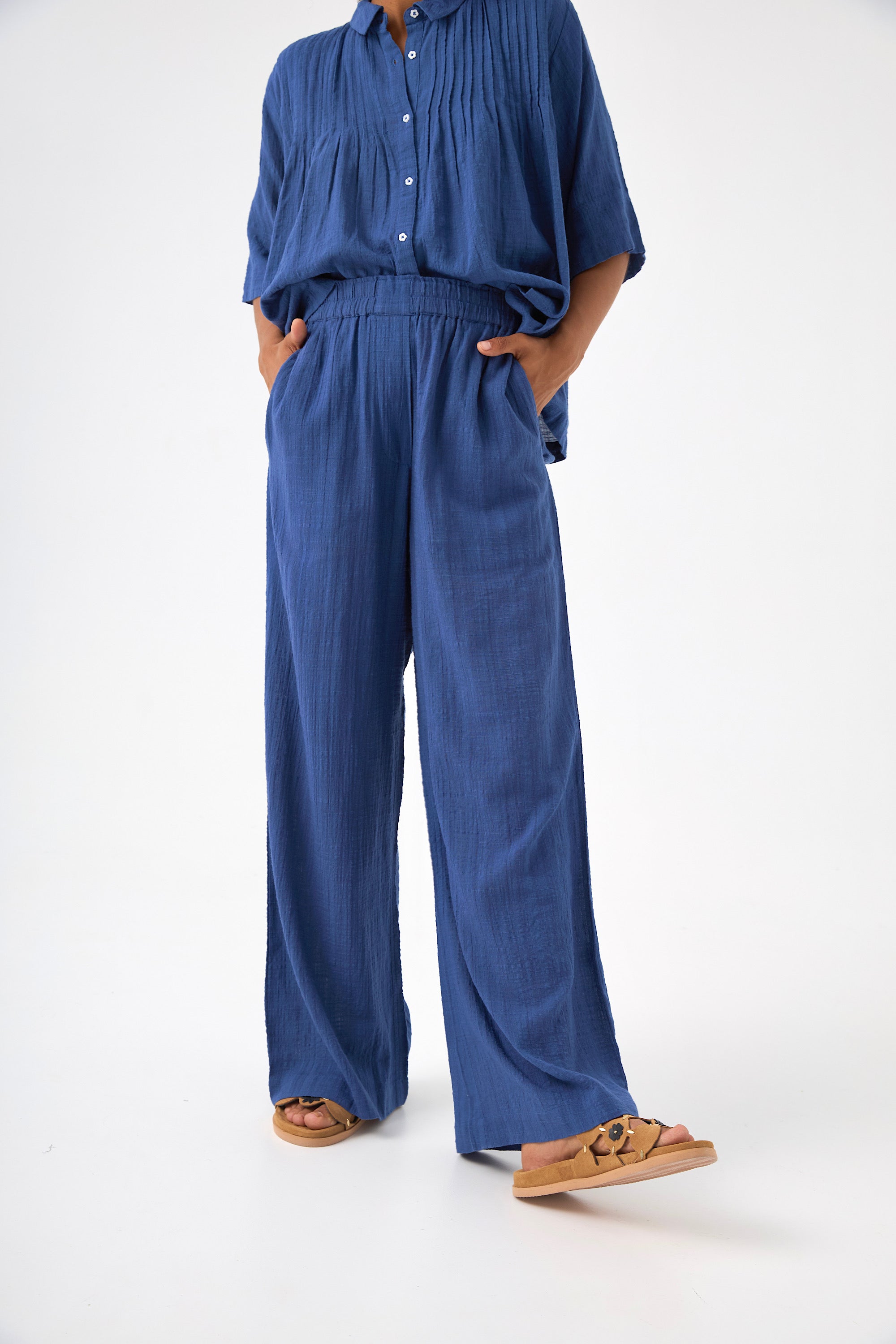 Chicosoleil Curtis pantalon large bleu drône coton