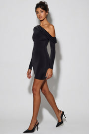 Oh Polly Evelyn mini robe asymétrique noire ruchée