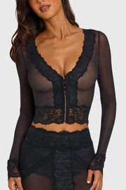 Oh Polly Knitwear Valeria gilet crop noir dentelle mesh