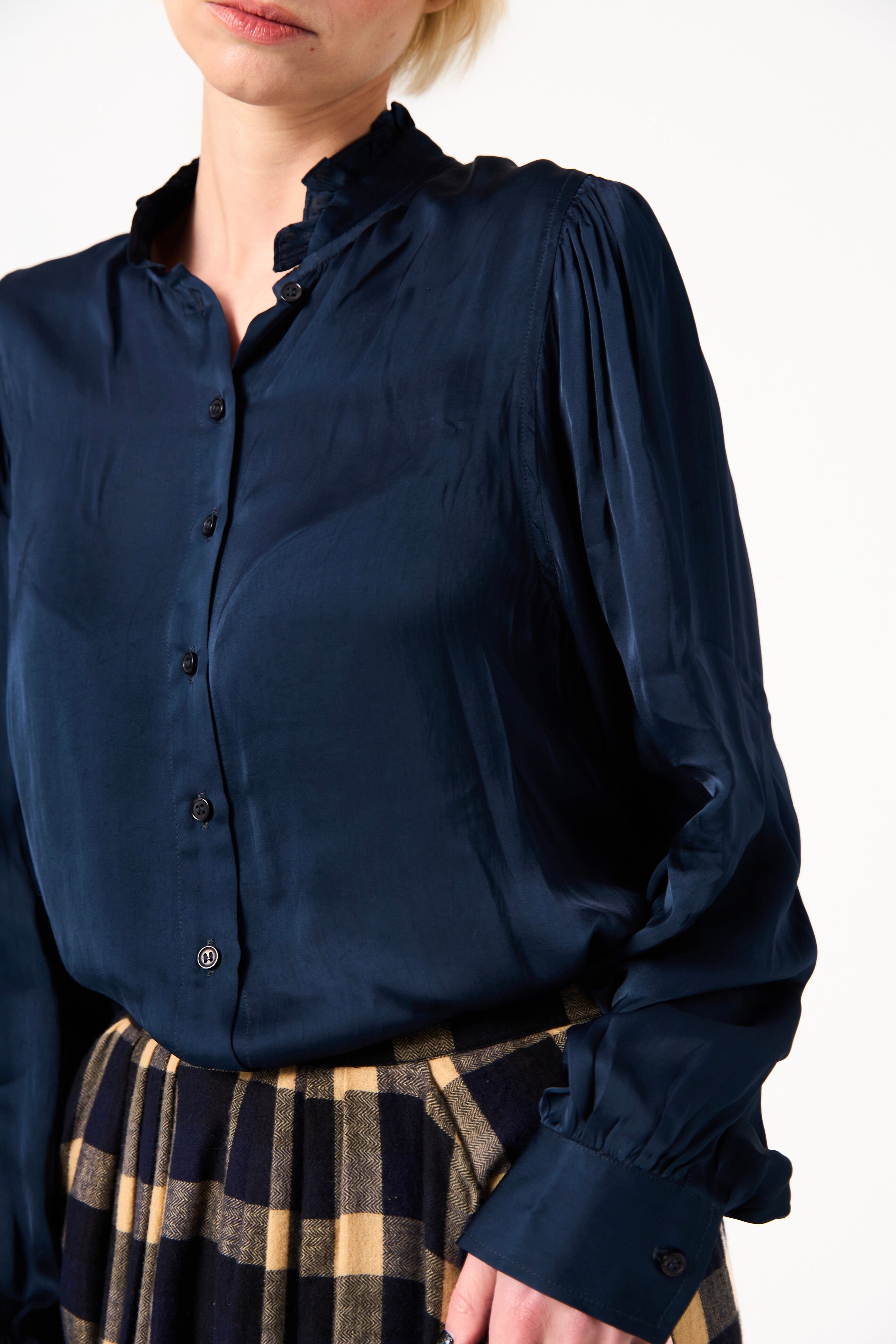 Chicosoleil Nana chemisier satin bleu Indigo viscose