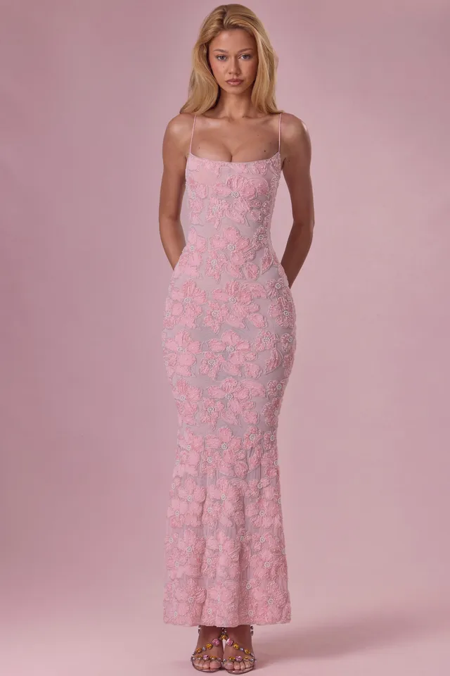 Oh Polly Valora robe maxi blush perles 3D col carré