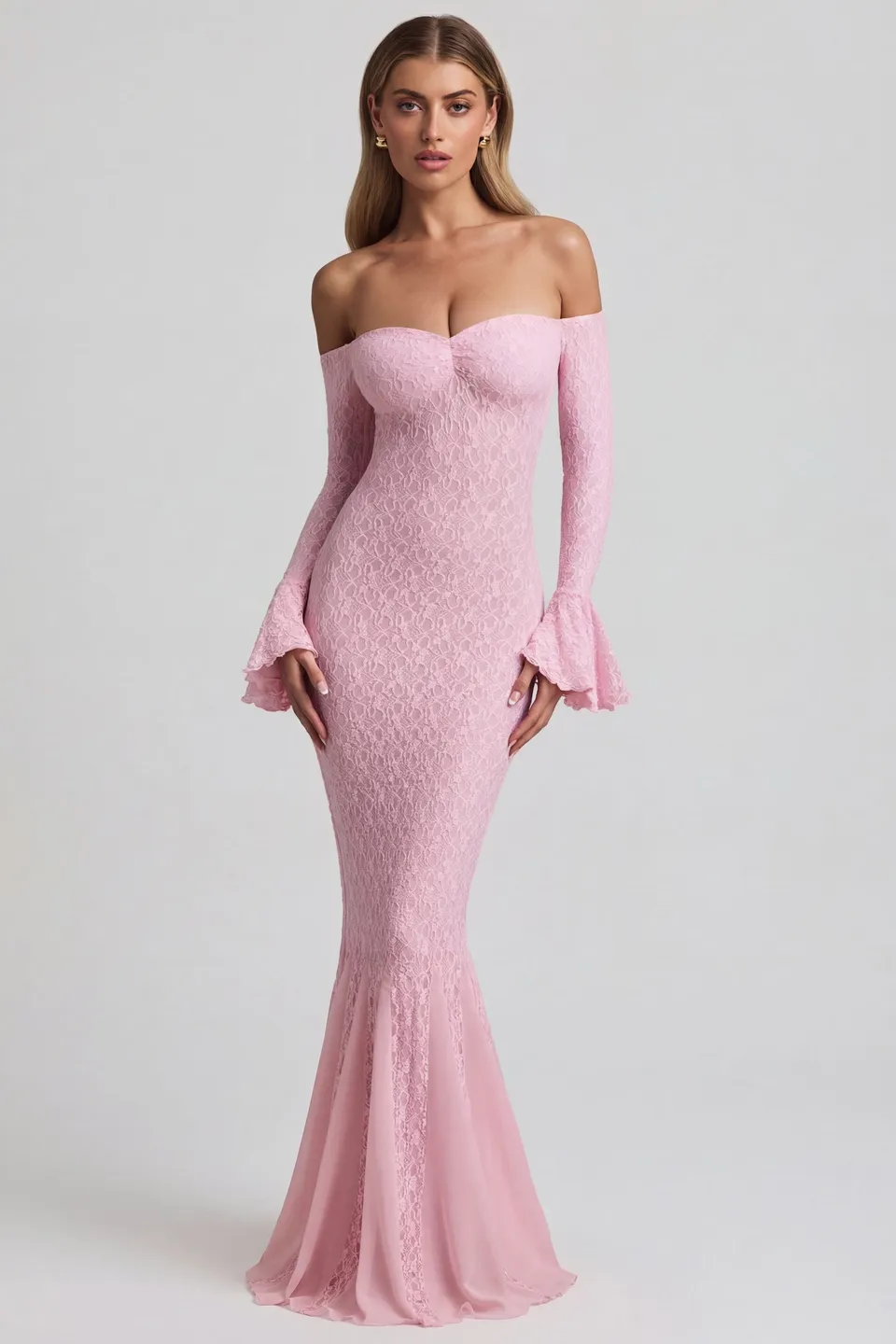 Oh Polly Verena robe maxi rose dentelle épaules nues