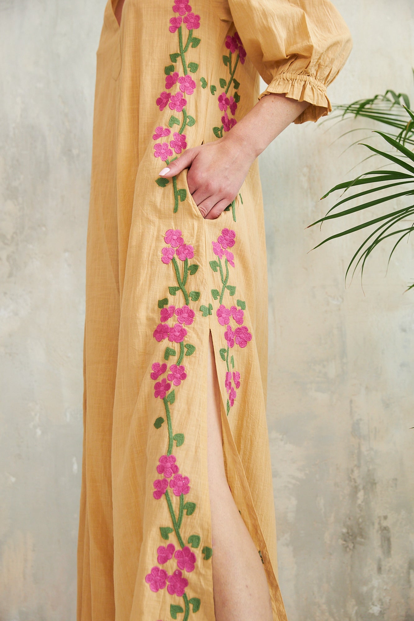 Chicosoleil Kalinda robe longue jaune cornsilk coton brodée