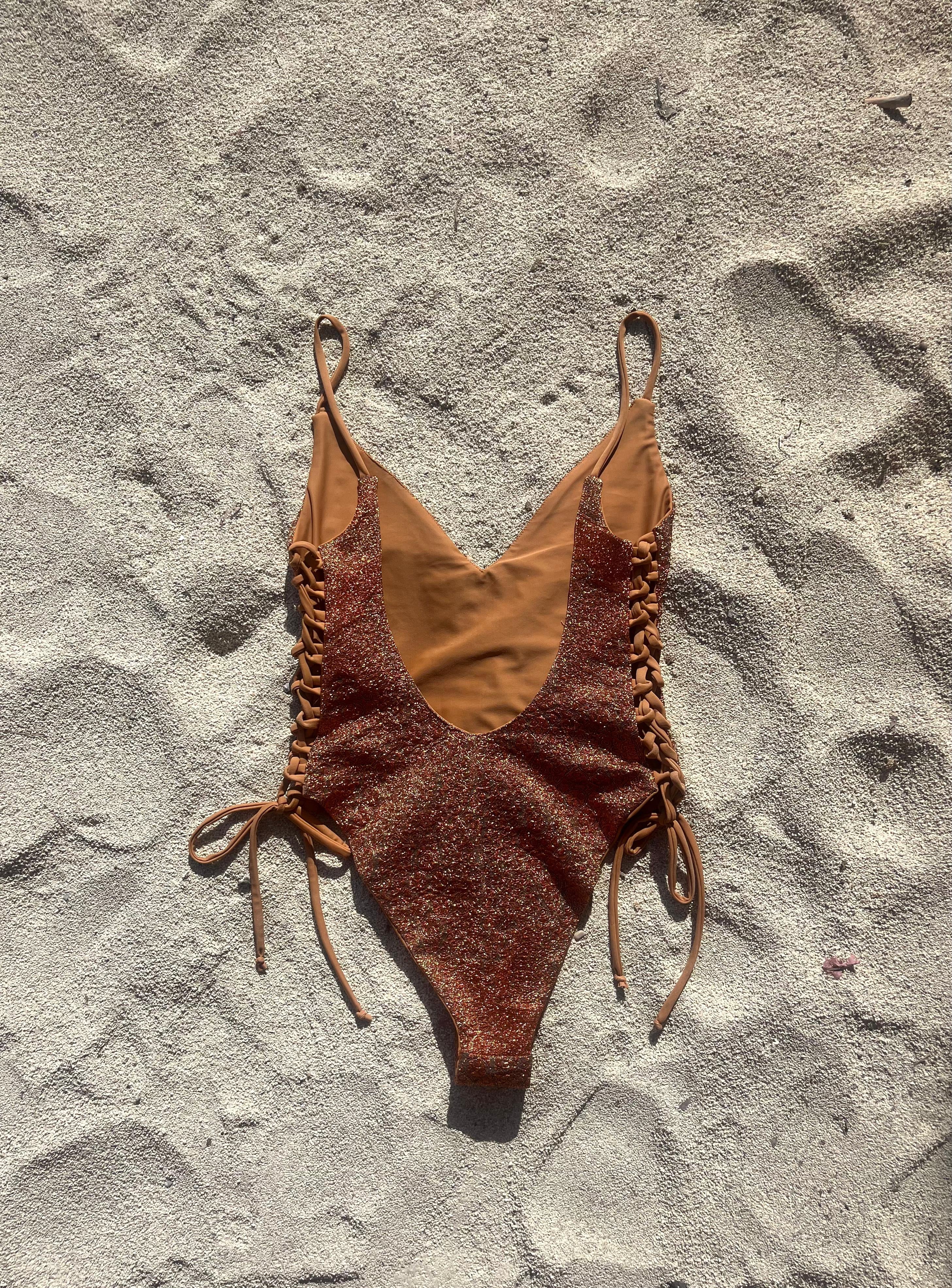 The Ethiquette Maillots de Bain Bronze maillot 1 pièce pailleté