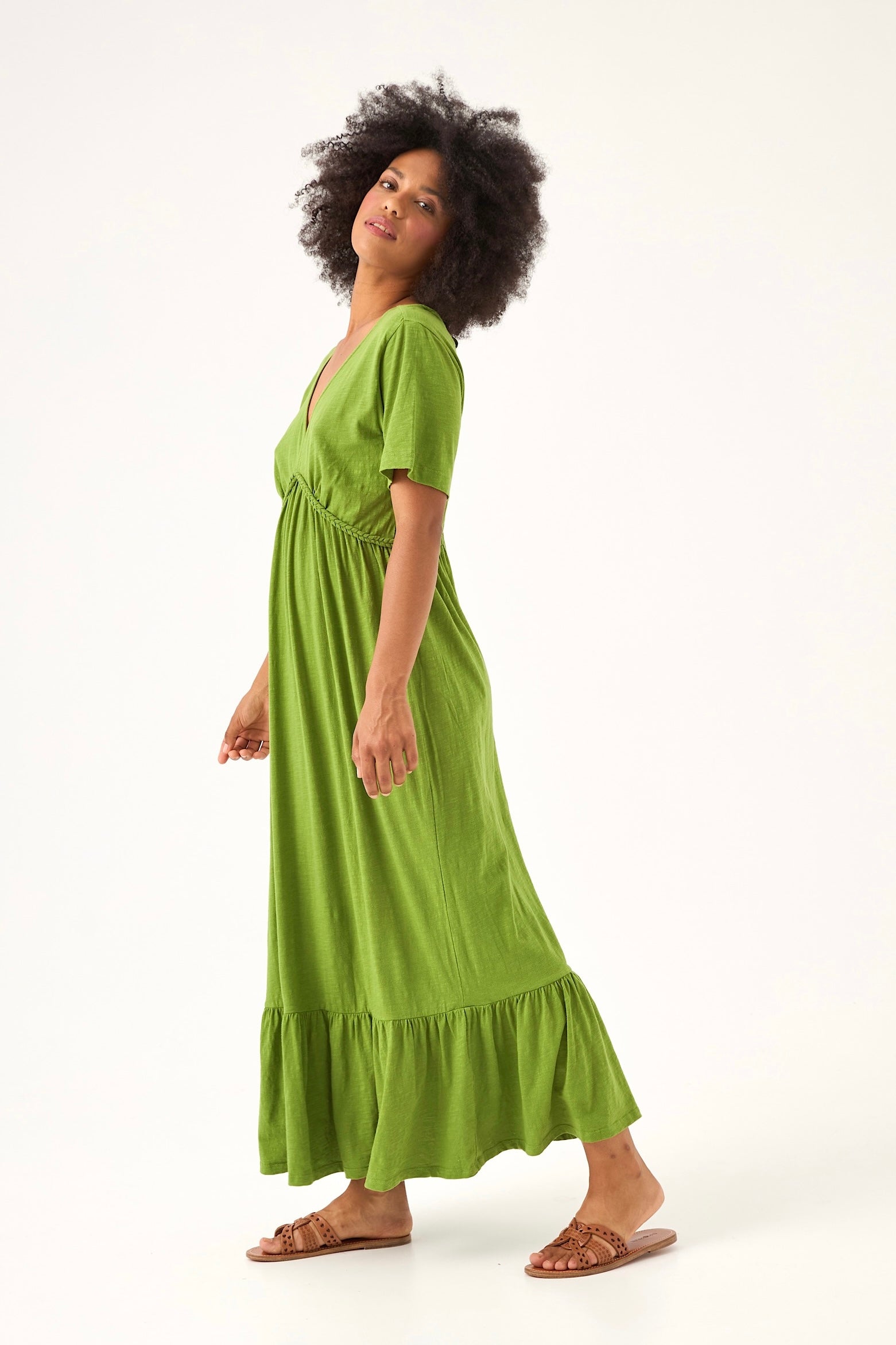 Chicosoleil Leona robe longue vert péridot col V coton