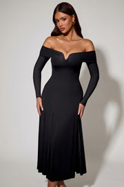 Oh Polly Nerissa 12683 robe midaxi noire épaules dénudées