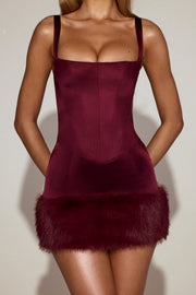 Oh Polly Rixelle Mini Robe rouge satin corset col carré