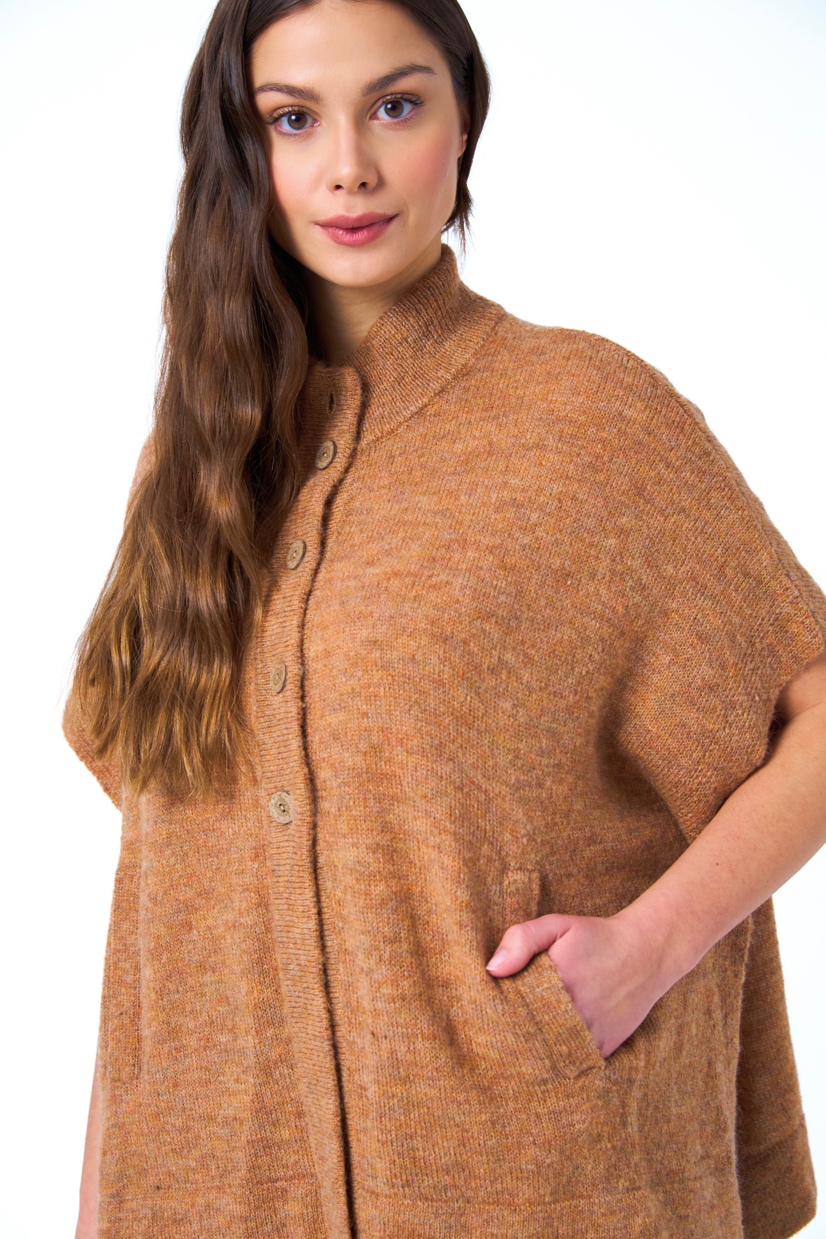 Chicosoleil Mailles Achill poncho cardigan beige laine mohair