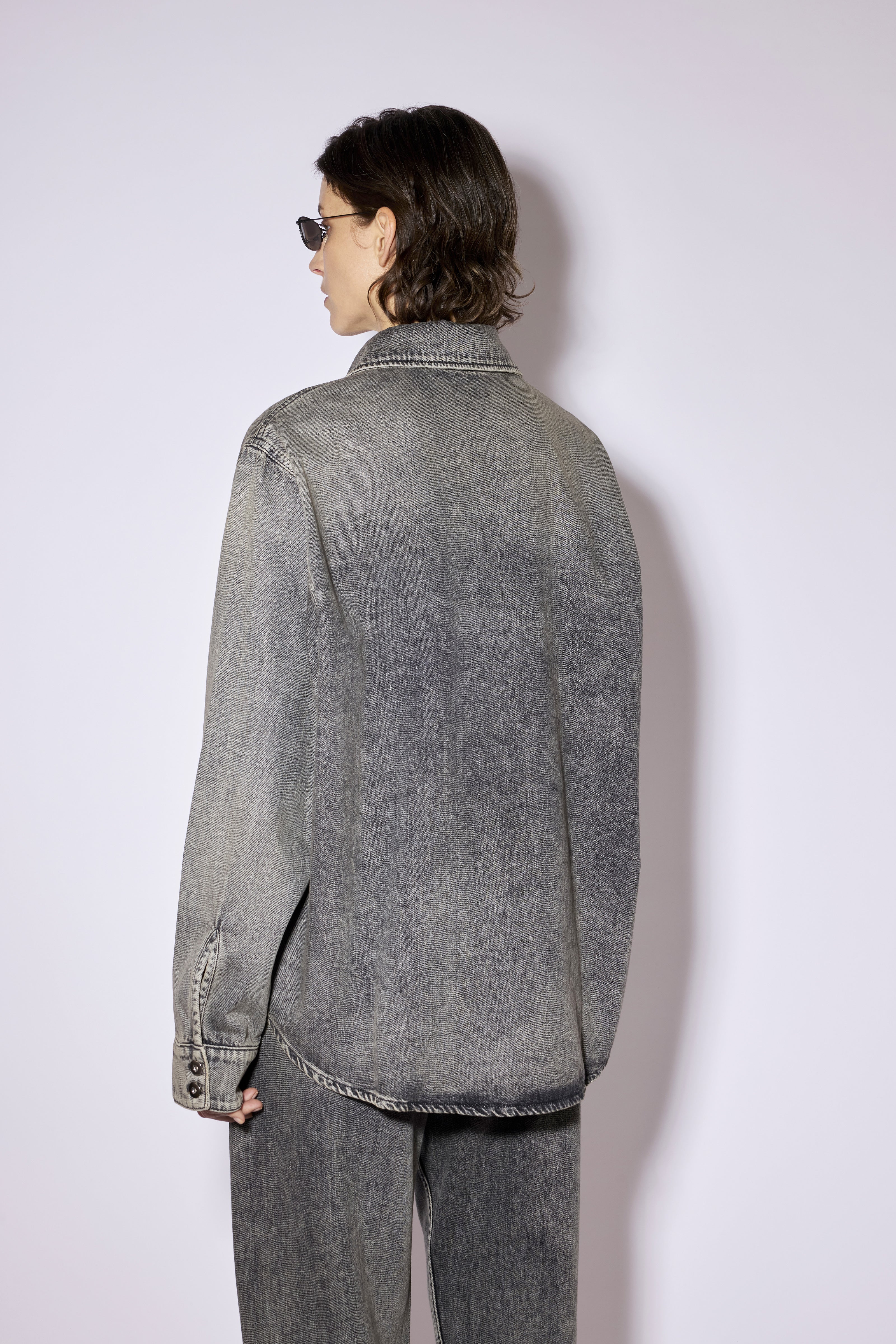 Liviana Conti Sienna veste chemise denim Gris oversize