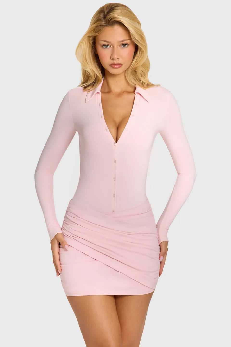Oh Polly Zephyrine robe mini baby pink manches longues