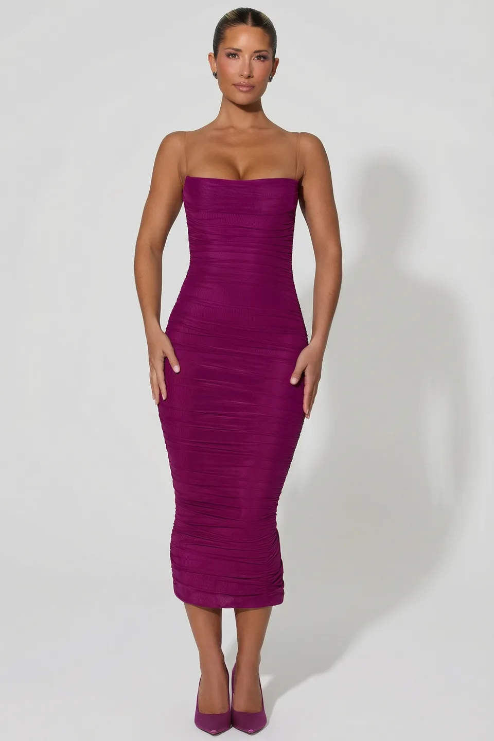 Oh Polly Dresses Alondra robe bodycon midaxi prune ruchée