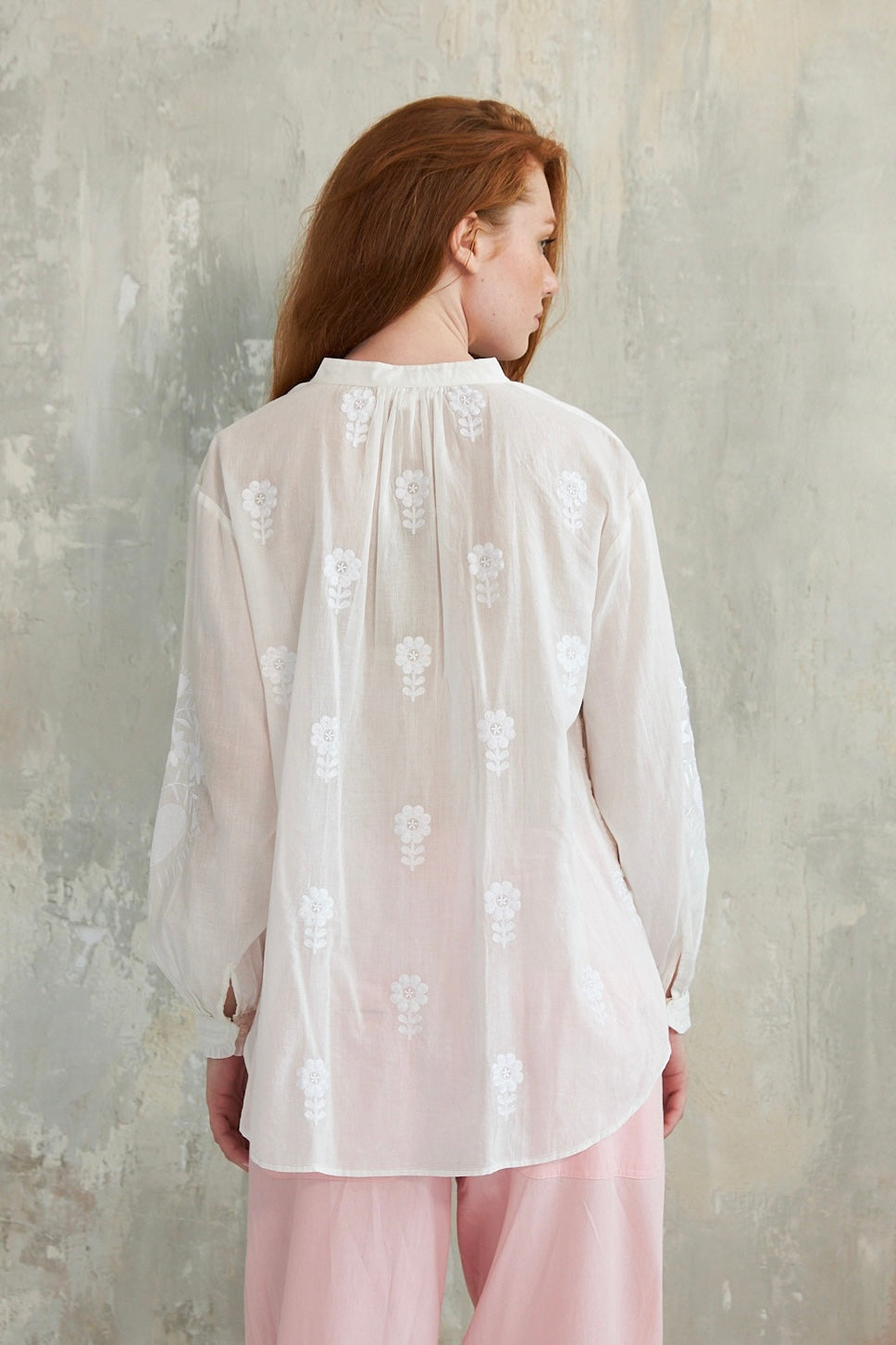 Chicosoleil Karla top blanc broderie florale