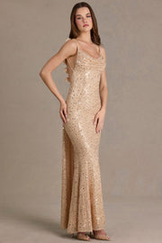 Oh Polly Embellished robe maxi dorée sequins dos ouvert