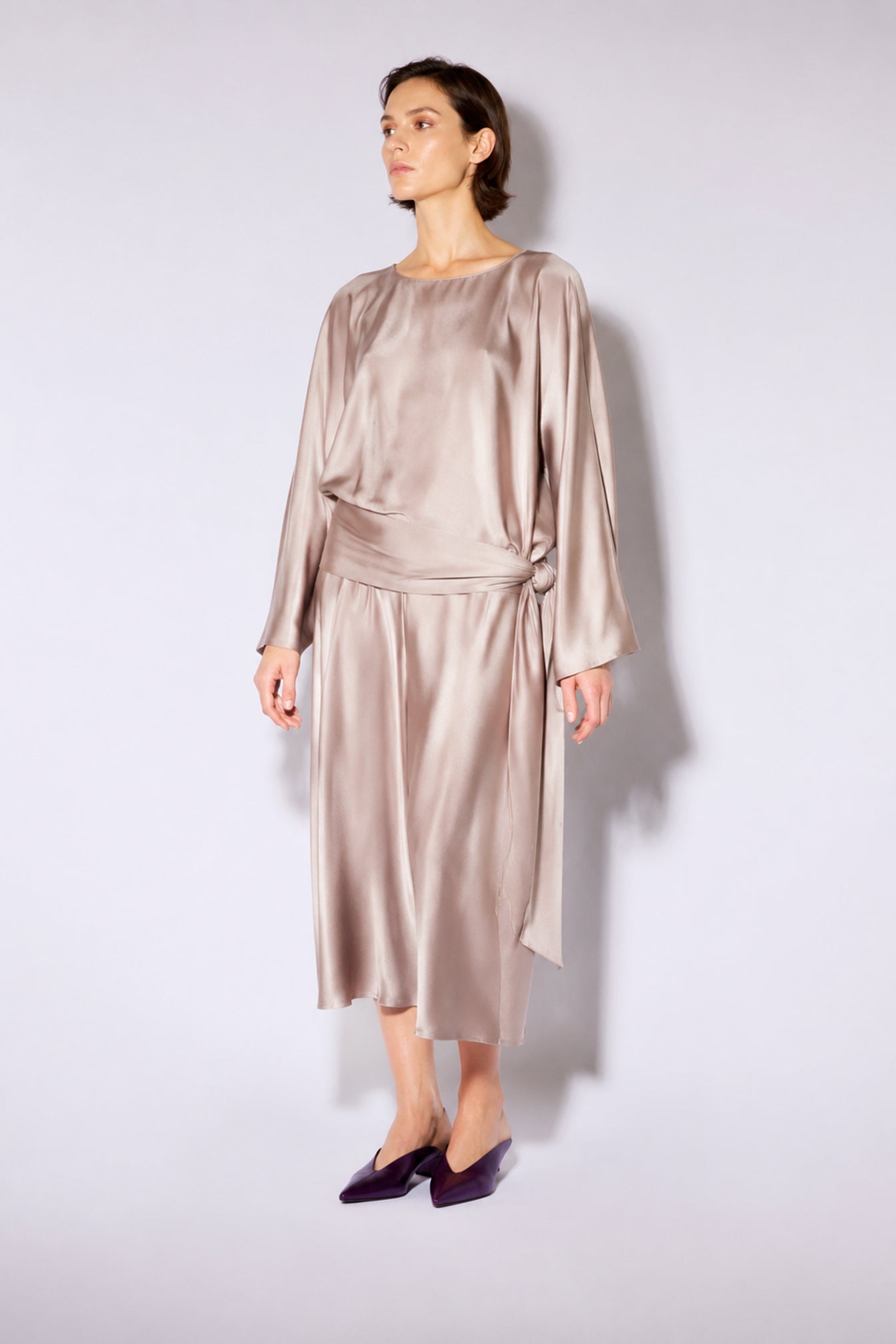 Liviana Conti Artemide robe midi satin myrtille 42