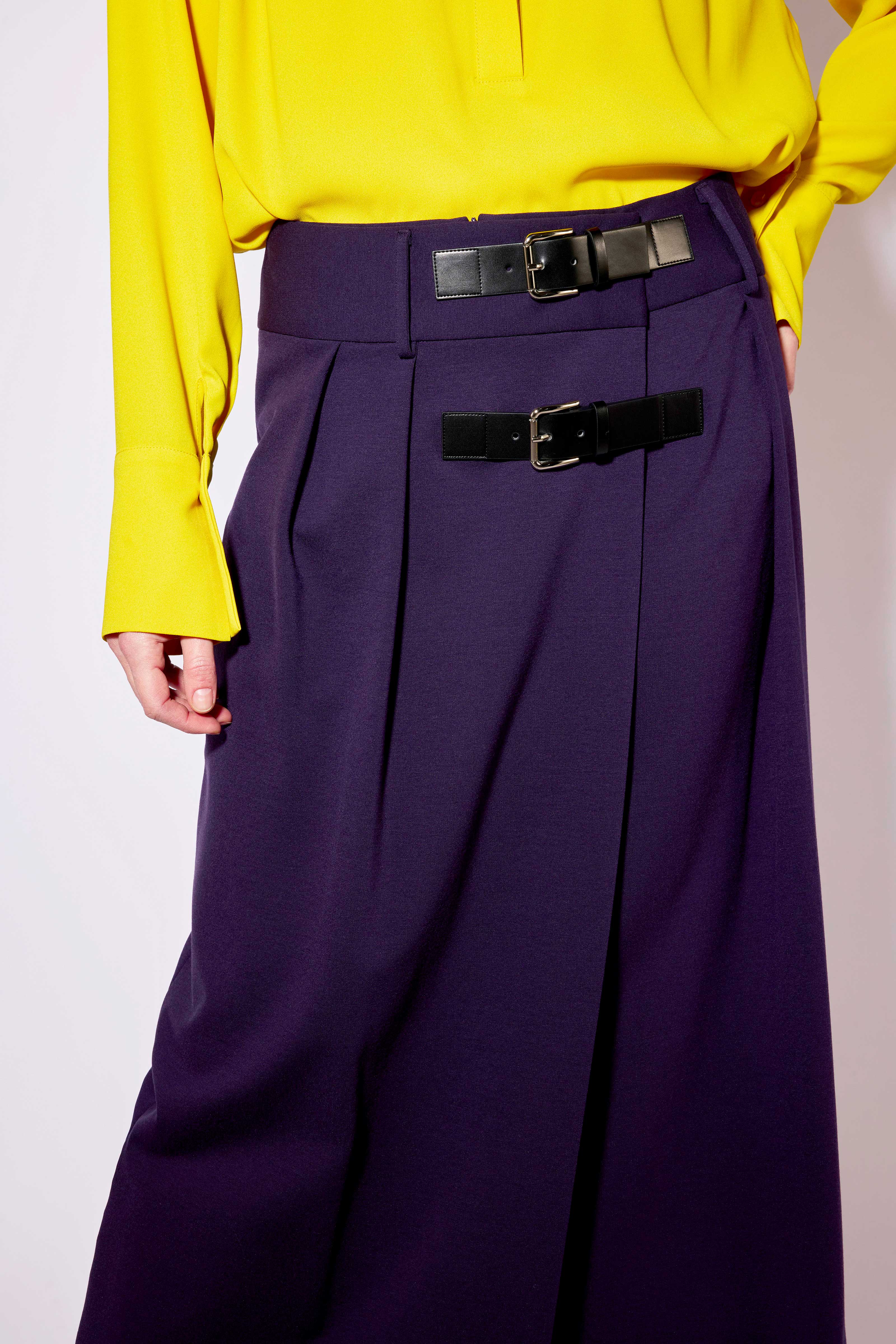 Liviana Conti Claire jupe kilt mirtillo punto milano boucles