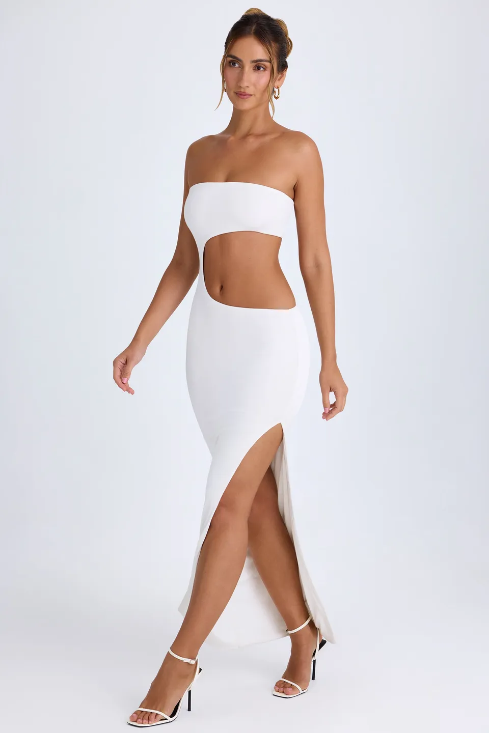 Oh Polly Kaikoa robe bustier maxi blanche à découpes