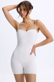 Oh Polly Vera combishort blanc col cœur modal dos nu