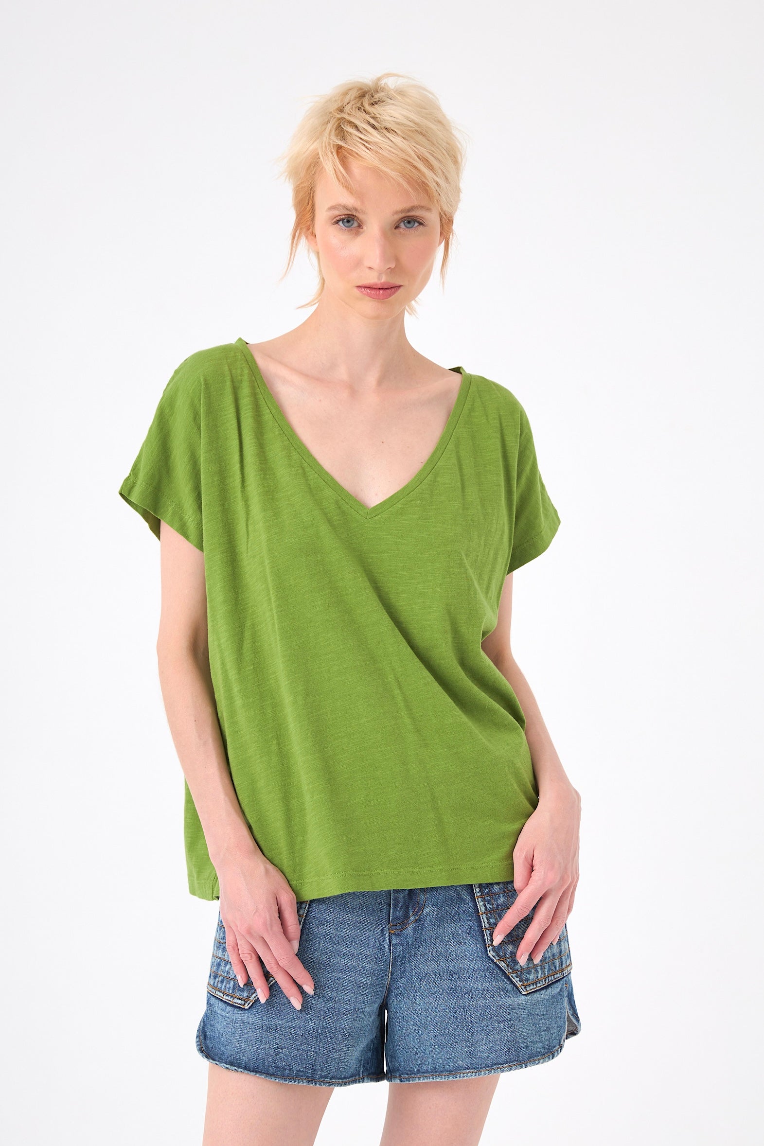 Chicosoleil Roxy tee-shirt vert péridot col V coton